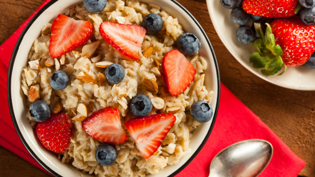 A picture of oatmeal to showcase ultra running nutrition